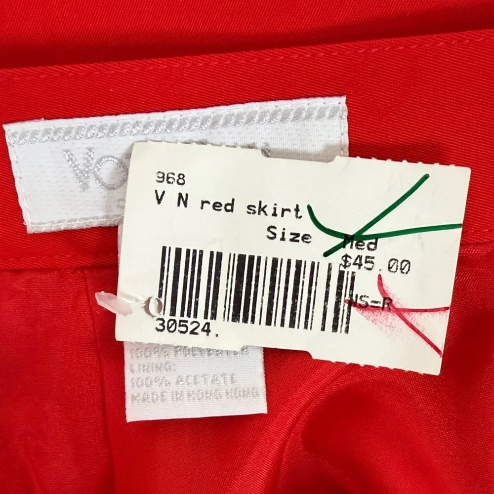 VotreNom NWT Red Skirt for Women Size Petite 42 (European Size)